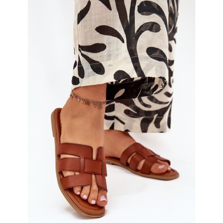 Clacquettes model 216115 Step in style