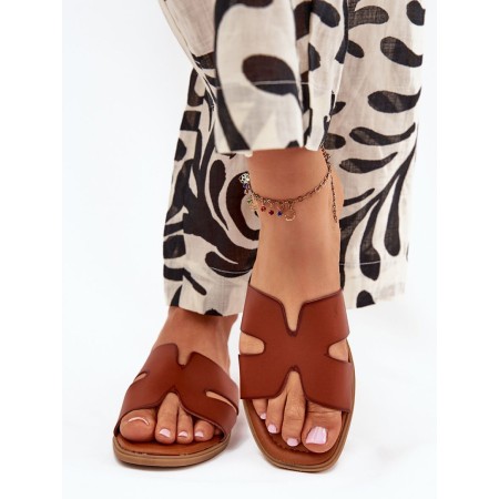 Clacquettes model 216119 Step in style