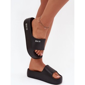 Clacquettes model 216426 Step in style