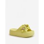 Clacquettes model 198597 Step in style
