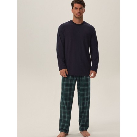Pyjama model 199380 Henderson