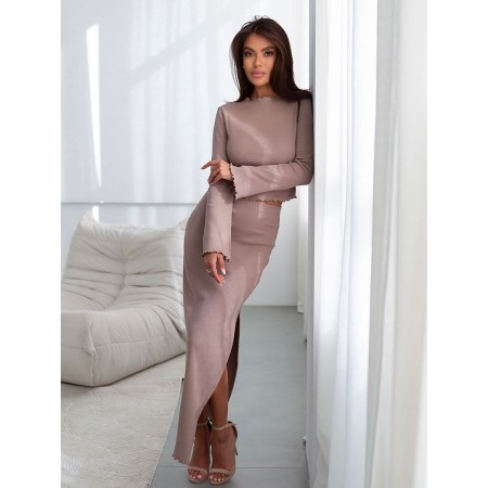 L`ensemble model 208744 IVON