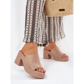 Clacquettes model 209941 Step in style