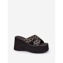 Clacquettes model 210168 Step in style