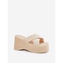 Clacquettes model 210170 Step in style