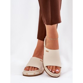Clacquettes model 211688 Step in style