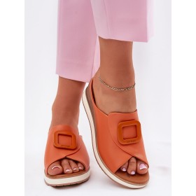 Clacquettes model 212709 Step in style