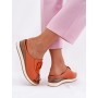 Clacquettes model 212709 Step in style