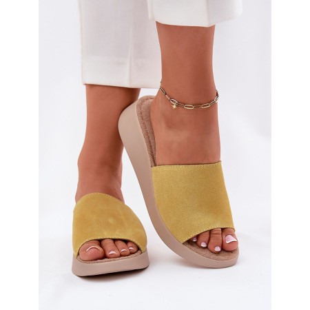 Clacquettes model 213044 Step in style