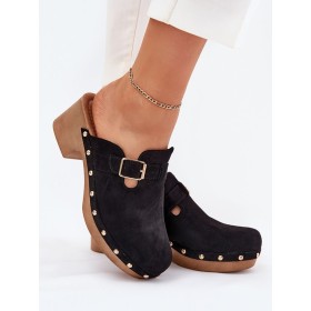 Clacquettes model 214126 Step in style