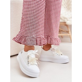 Baskets model 214393 Step in style